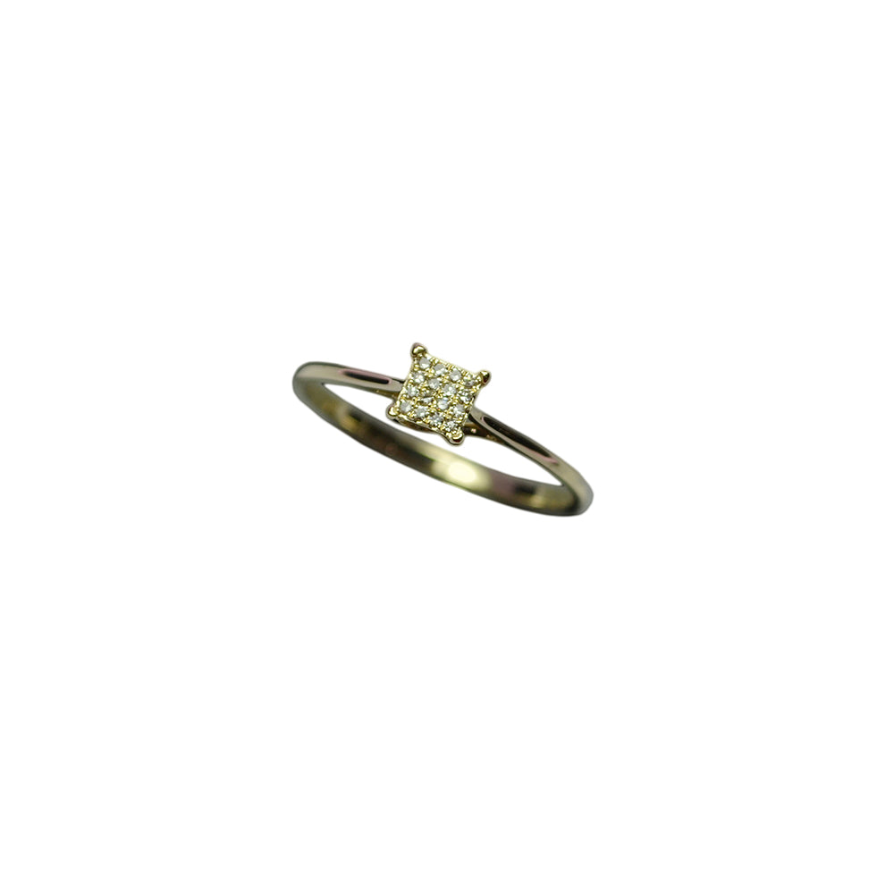 18K DIAMOND RING